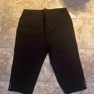 Counterparts black capris